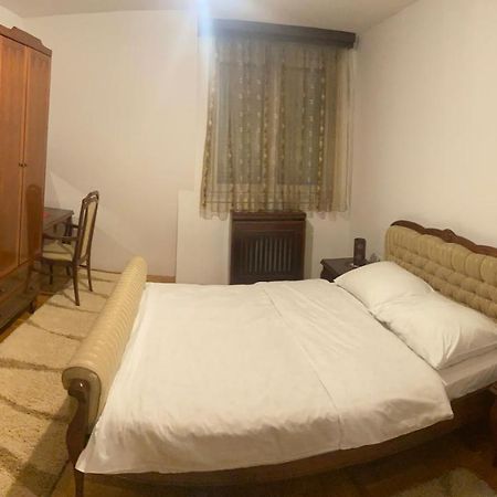 Apartman Natalija Баня-Лука Екстер'єр фото