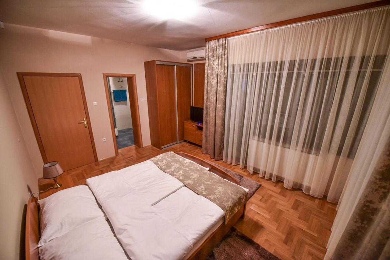 Apartman Natalija Баня-Лука Екстер'єр фото
